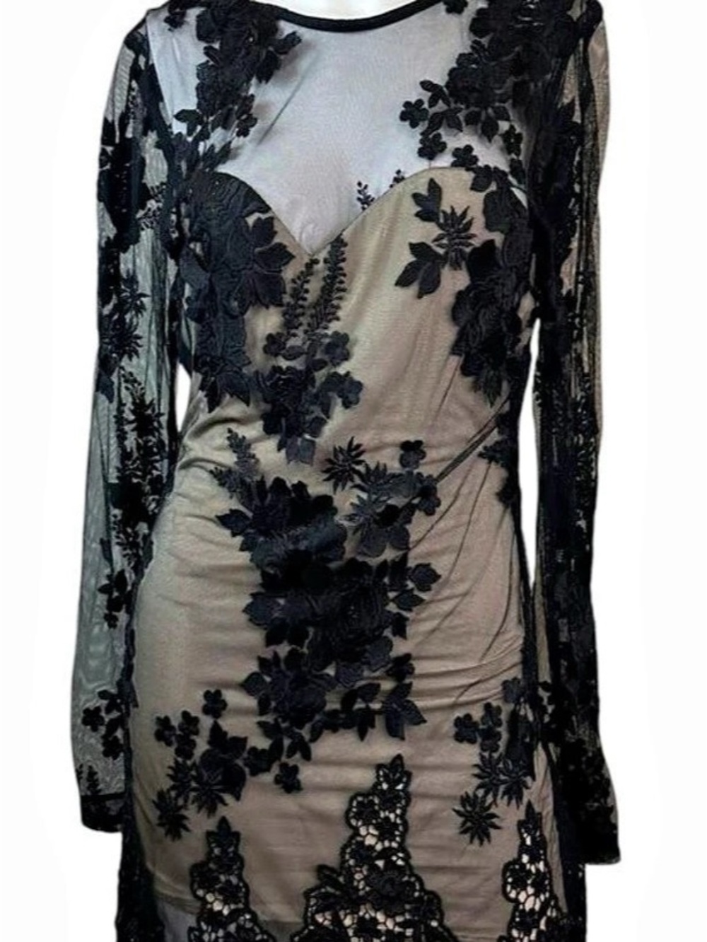 SKY Floral Lace Open Back Mini Dress Size Medium NWT